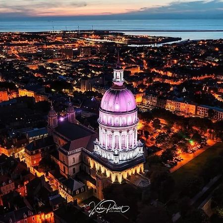 Le Tiki De Notre-Dame - Duplex Vue Cathedrale Boulogne-sur-Mer Exterior foto